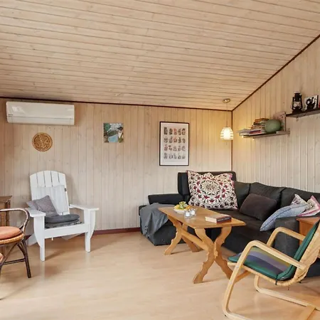 Holiday home Teppo - 750m From The Sea By Interhome
